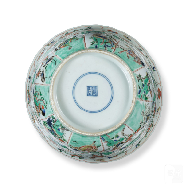 清康熙 五彩花鳥瑞獸圖盌 | GRAND BOL EN PORCELAINE DE LA FAMILLE VERTE - 图7